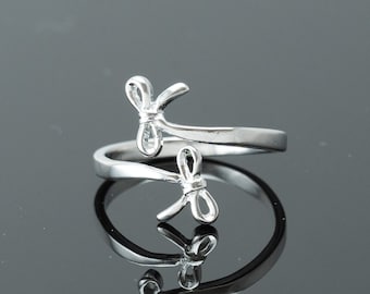 Sterling Silver Bows Ring,  Gift for Her, Gift for Daughter, Silver Birthday Ribbon Ring, SO129