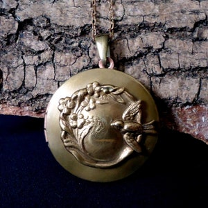 Vintage Style Antiqued Brass Tiny Bird and Floral Wreath Locket