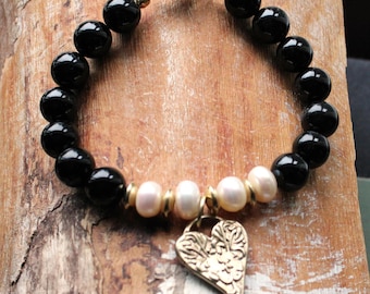 Pearl, Onyx and Brass Beaded Bracelet