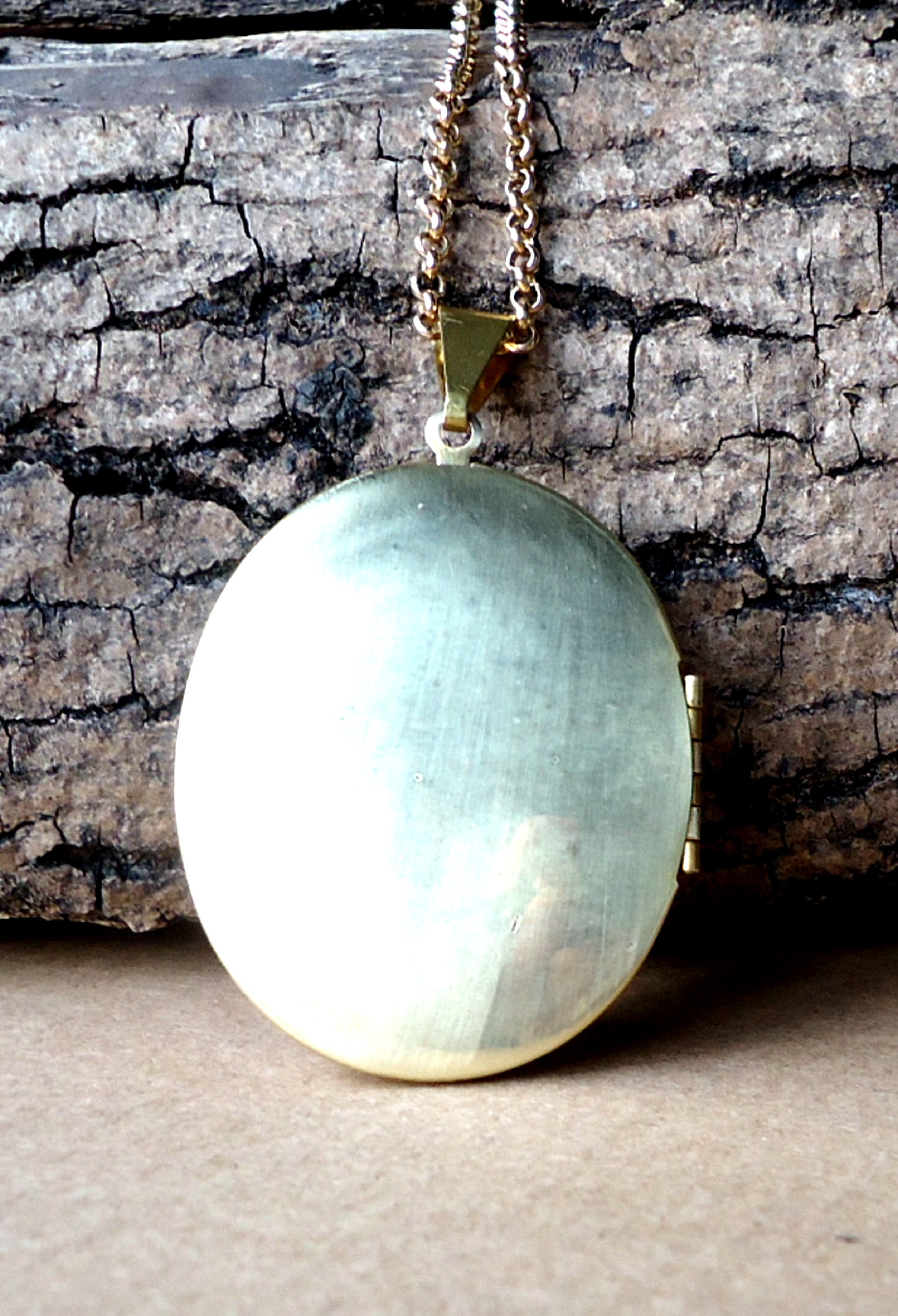Large Oval Polished Brass Victorian Lady Cameo Locket on a - Etsy
