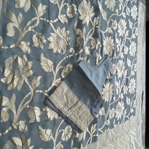 Khaddi Georgette Banarasi Silk
