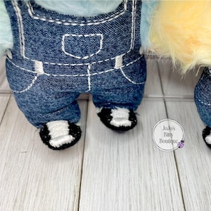 Plush- Sneakers, accessories