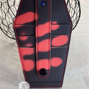 Coffin card wallet- black heat change to red