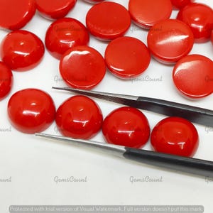 Cabochon di corallo rosso naturale: pietra preziosa rotonda con fondo piatto (3-20 mm)