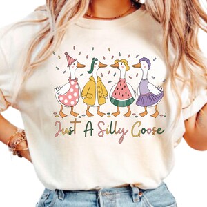 Summer Beach Vibes Goose Png, Hello Summer Png, Summer Vibes Png, Goose Lover Png, Watermelon Vacation Png,Animal Lover Png Instant Download