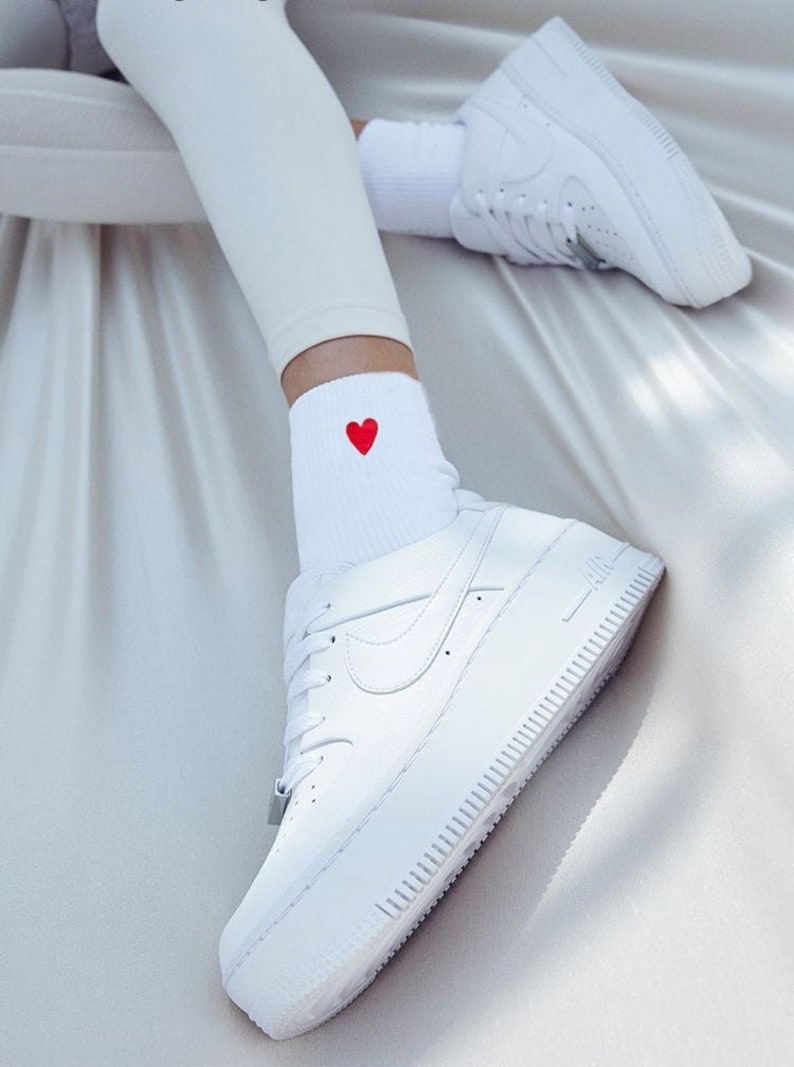 Different Colors Colorful Valentine Day Embroider Sock HEART
