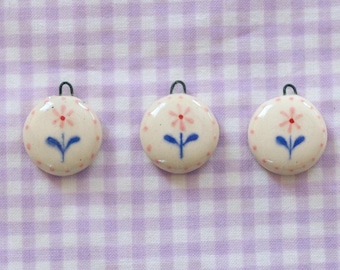 Charm fleur en céramique - Fleur rose