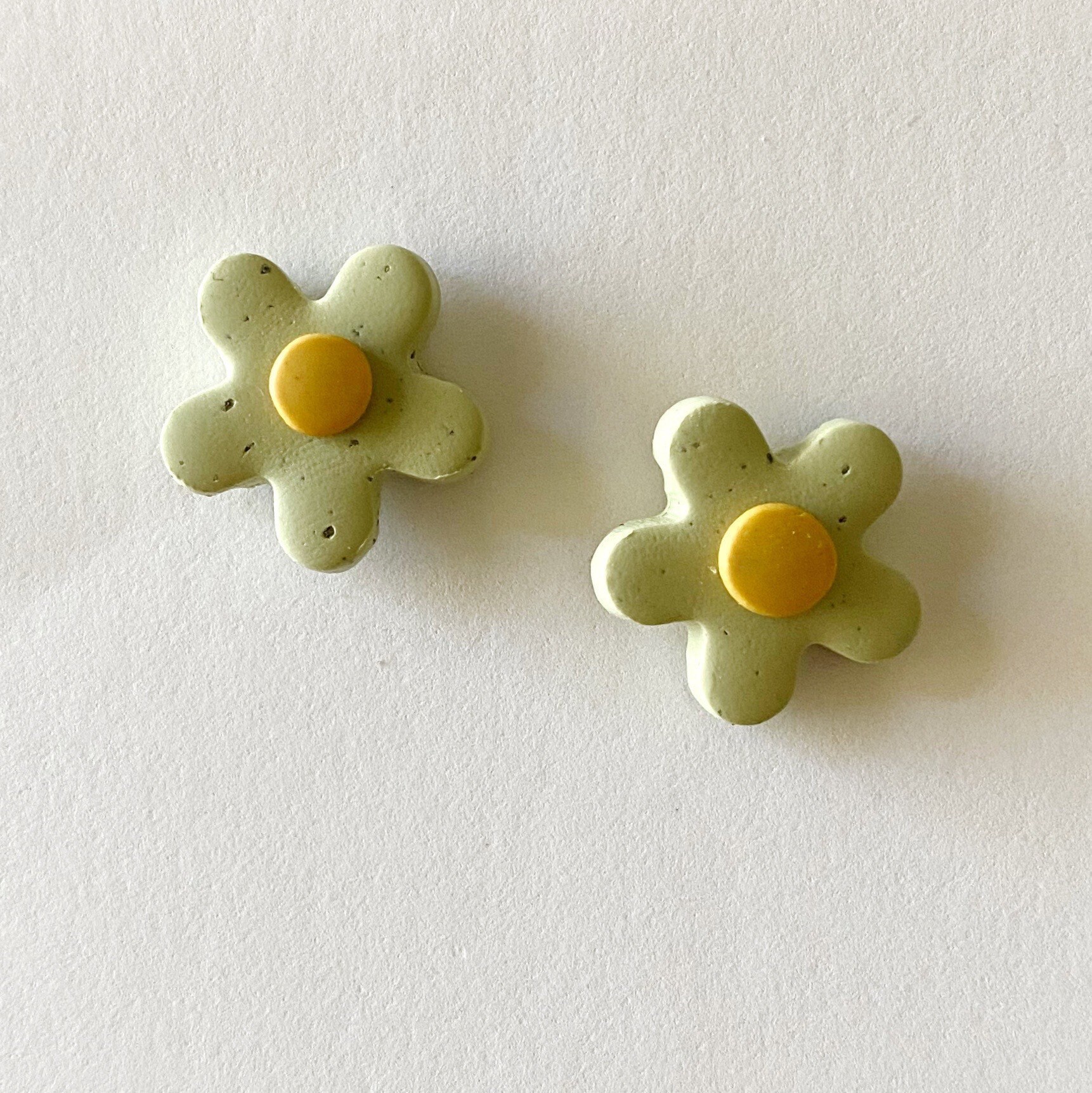 Light Green Flower Earrings Trendy Spring earrings Stud Etsy