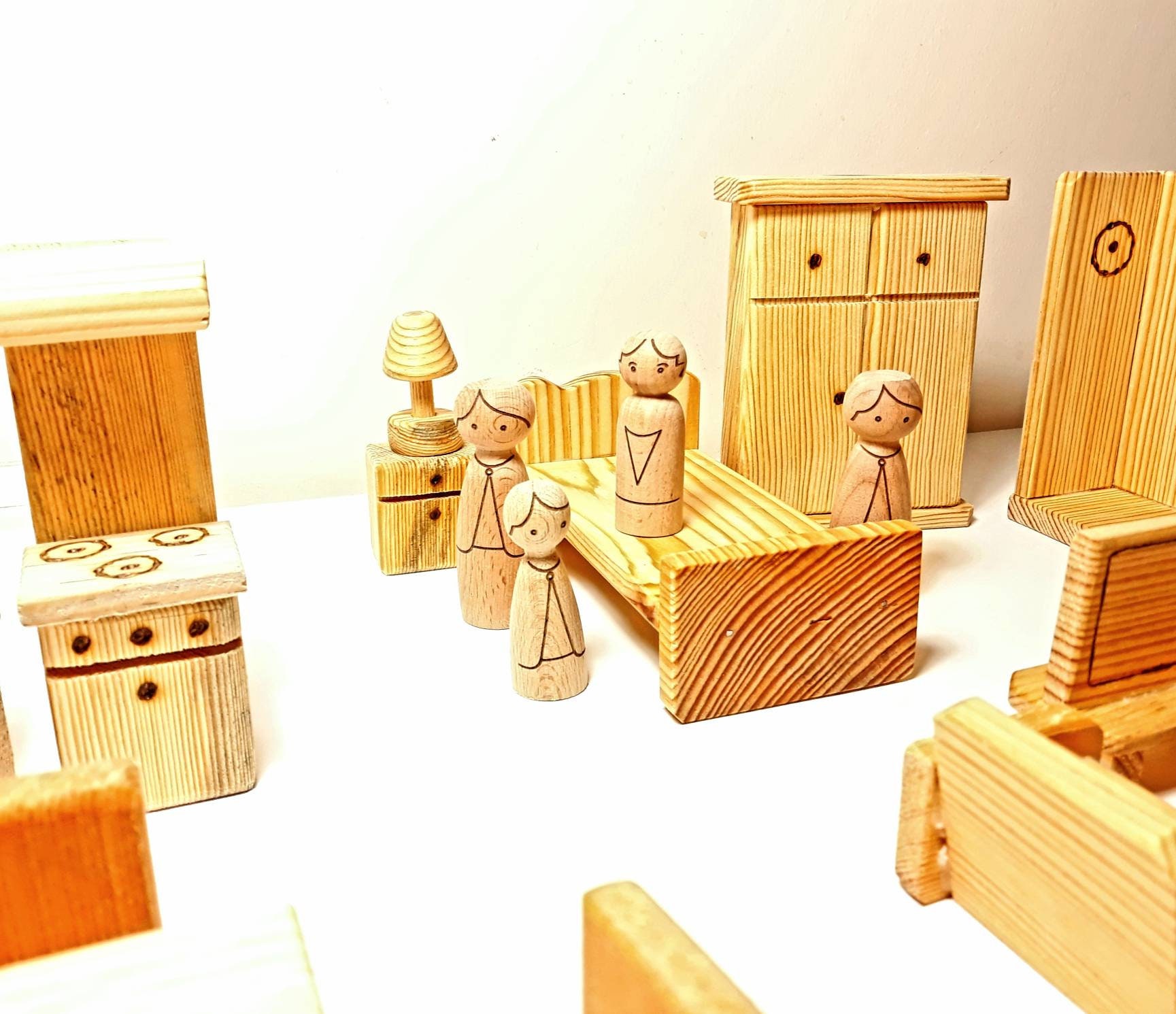 Beverly Hills Doll Collection Wooden Dollhouse Furniture Set for Kids -  Miniature Dollhouse Accessories 24PCS Doll House Furnishings with Kitchen,  Living Room, Bedroom, and Bathroom for Doll Family