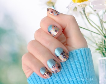 Daisy's Daisies Real Nail Polish Strips - Blue and Pink Pearl Flower Nail Wraps, Spring Nail Decals, Gel Manicure Nail Stickers for Women