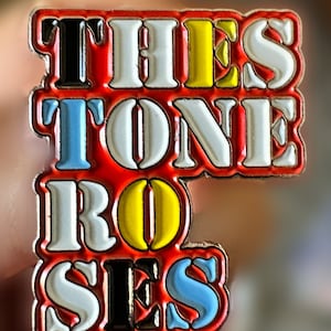 Pines de esmalte punk / The Stone Roses (incluye envío acolchado seguro GRATIS)