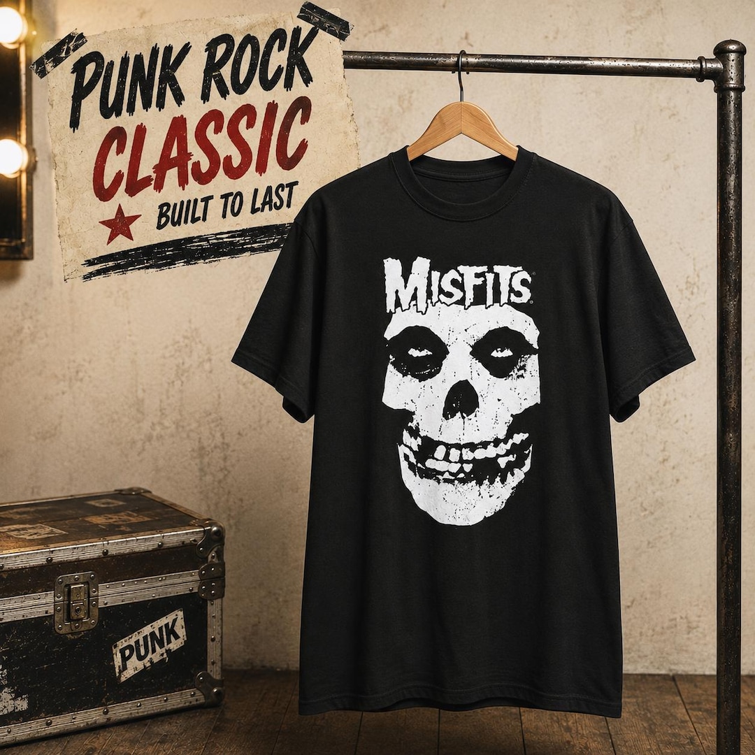 Misfits Crimson Ghost T-shirt – Horror Punk Band Tee - Etsy