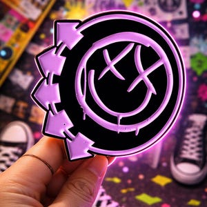 Épingle en émail Blink-182 – Produits dérivés du groupe pop punk