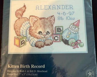Kit de punto de cruz con registro de nacimiento de gatito vintage de 1997, nuevo y sin abrir, recuerdo para la habitación de un bebé.