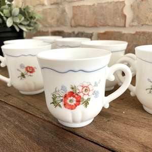 Arcopal France Paradise milk glass floral Teacups/mugs