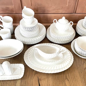 Johnson Brothers Regency/Snow White Replacement Pieces