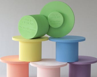 Reeded Cake Stand – Celebration Cake Pedestal, Wedding Display