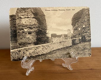 Antike Postkarte 1916 Frankreich Roman Tor Pevensey Castle England One Penny Stamp
