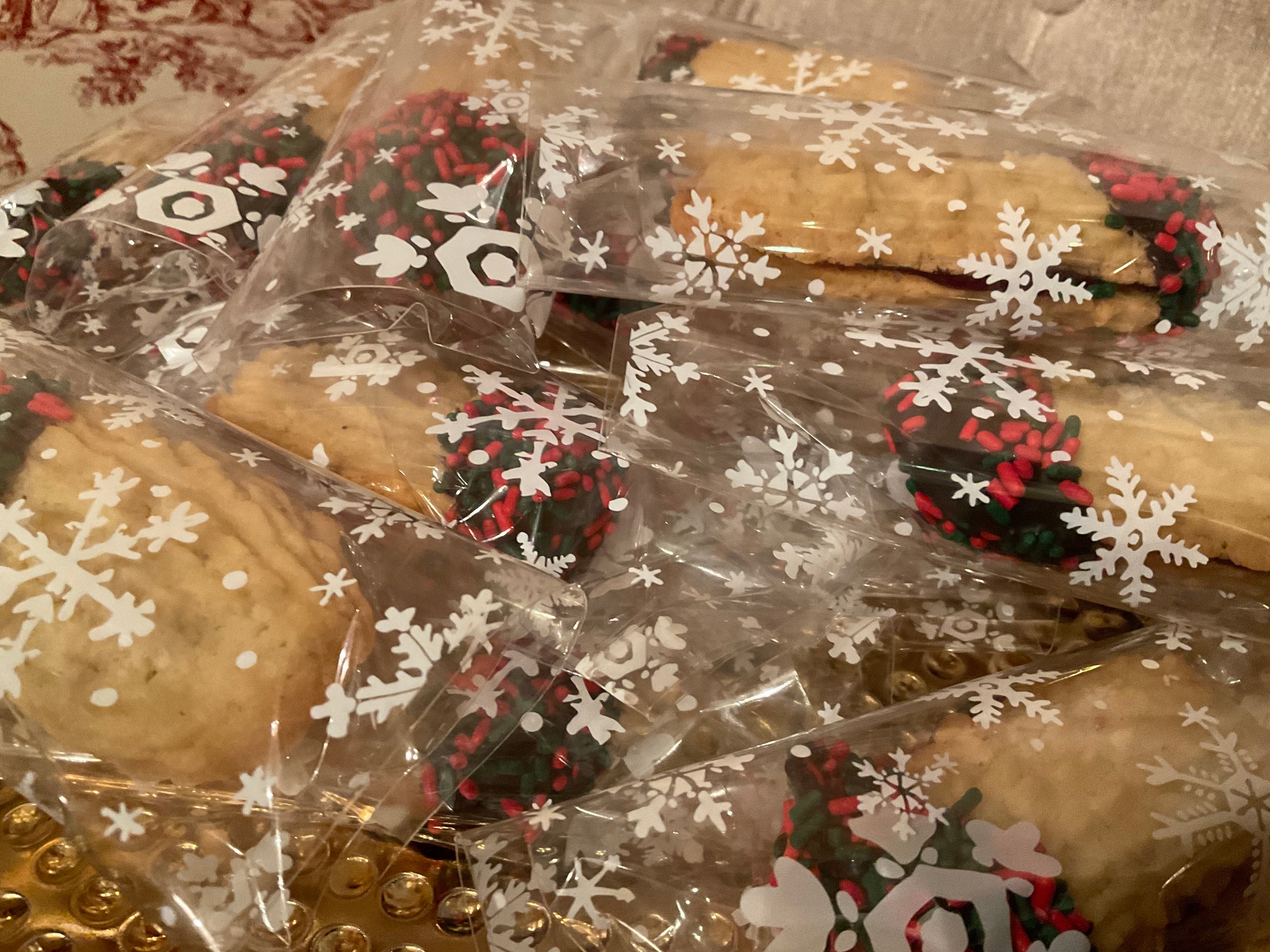 Traditional Italian Sandwich Cookies Filled With Raspberry Preserves ...