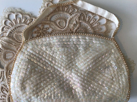 Beautiful Vintage La Regale Sequin And Faux Pearl… - image 3