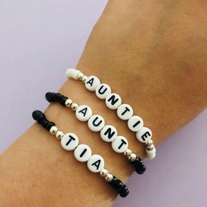 Aunt bead bracelet | Name bracelet | Auntie bracelet | Tia bracelet | Gift for aunt to be | Gift for aunt | Gift for auntie