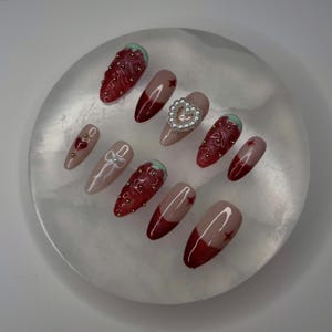 Strawberry Press-on Gel Nails