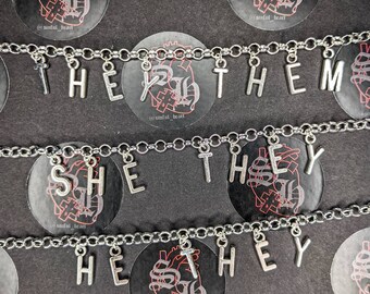 Pronoun chain necklace