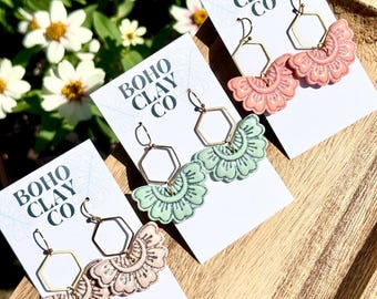 Daisy Flower Earrings | Half Daisy Clay Earrings | Spring Flower Dangle Earrings | Lightweight Floral Jewelry | Cute Spring Gift for Her