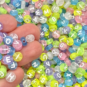 400pcs Colorful Frosted Letter Beads - Round Acrylic Alphabet Beads - Pastel Beads for Friendship Bracelets / Jewelry Making