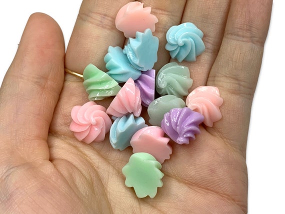 10pcs Tiny Resin Rubber Ducks - Miniature Duck Cabochons - Mini Fairy  Garden Animals - Slime Charms or Decoden Supplies