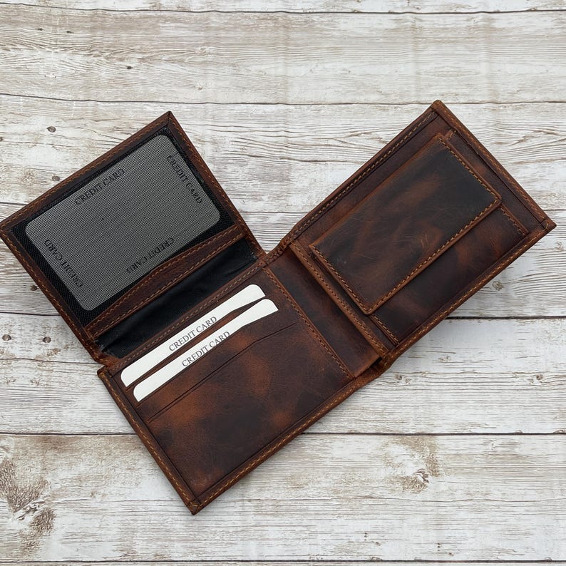 Leren portemonnee voor heren, gegraveerde leren portemonnee, minimalistische portemonnee, gepersonaliseerde portemonnee, aangepaste portemonnee, gepersonaliseerde cadeaus, kerstcadeau Brown