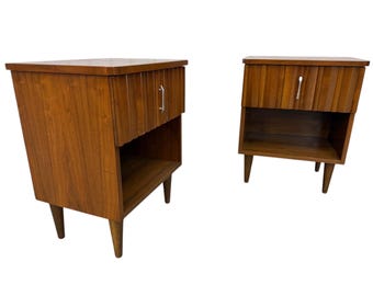 Mid-Century Modern Young Manufacturing Walnut Nightstands - Set of 2