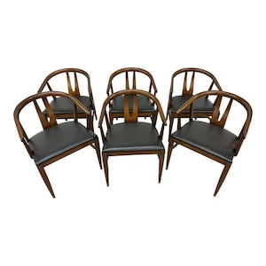Mid-Century Modern Walnut Wishbone Dining Chairs - Set of 6