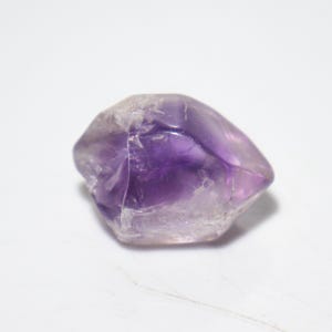 Amethyst Tumble - 30.75 Ct / 23X17X13 mm -Natural Purple Amethyst Polished Raw Loose Gemstone For Jewelry Making, February birthstone