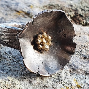 Nature Inspired Silver Flower Ring, Contemporary Design Jewelry Statement Ring, One of a kind Oxidized ring for Women, Nature Lover Gift
