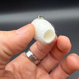 Natural Silk Cocoon with Magnet for Jumping Spider, Custom Enclosure Decor for Slings, Vivarium and Pet Habitats, Spider Accessories
