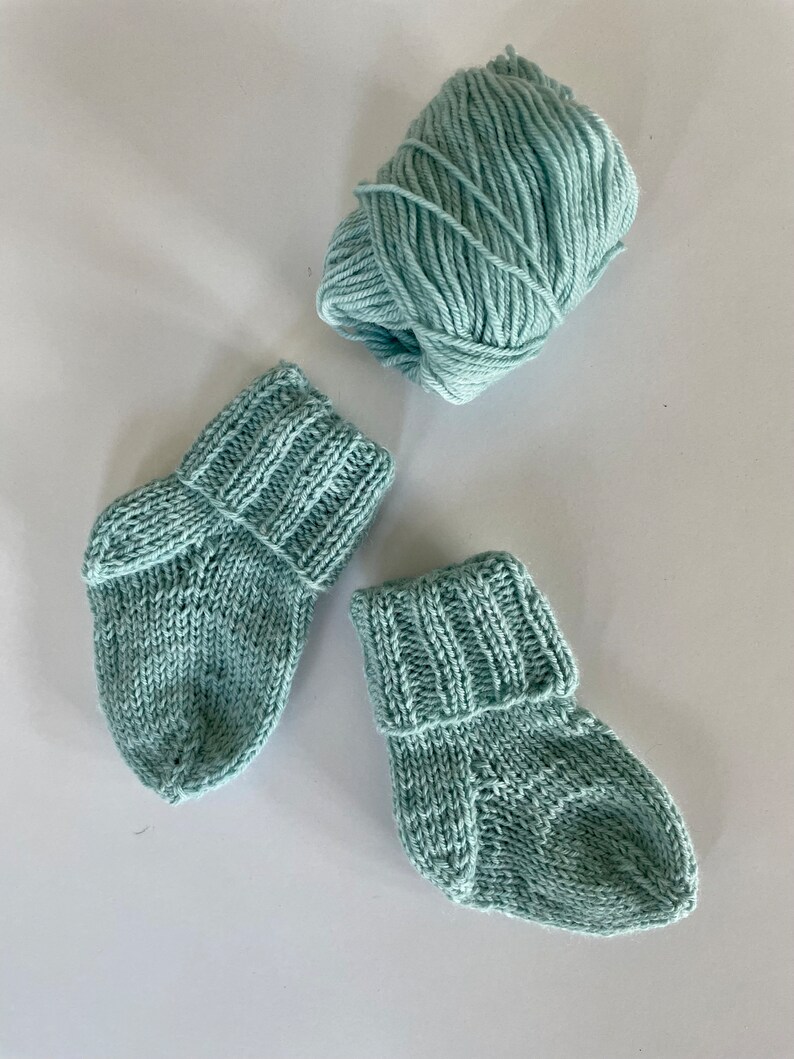 Wool Hand Knit Baby Socks, Mint Lemon Color, 910 Cm Feet, 06 Months