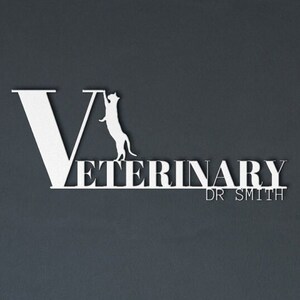 White Veterinary Clinic Metal Wall Art, Veterinary Gift, Personalized Vet Gift, Veterinary Art, Gift For Veterinarian, Vet Room Decor