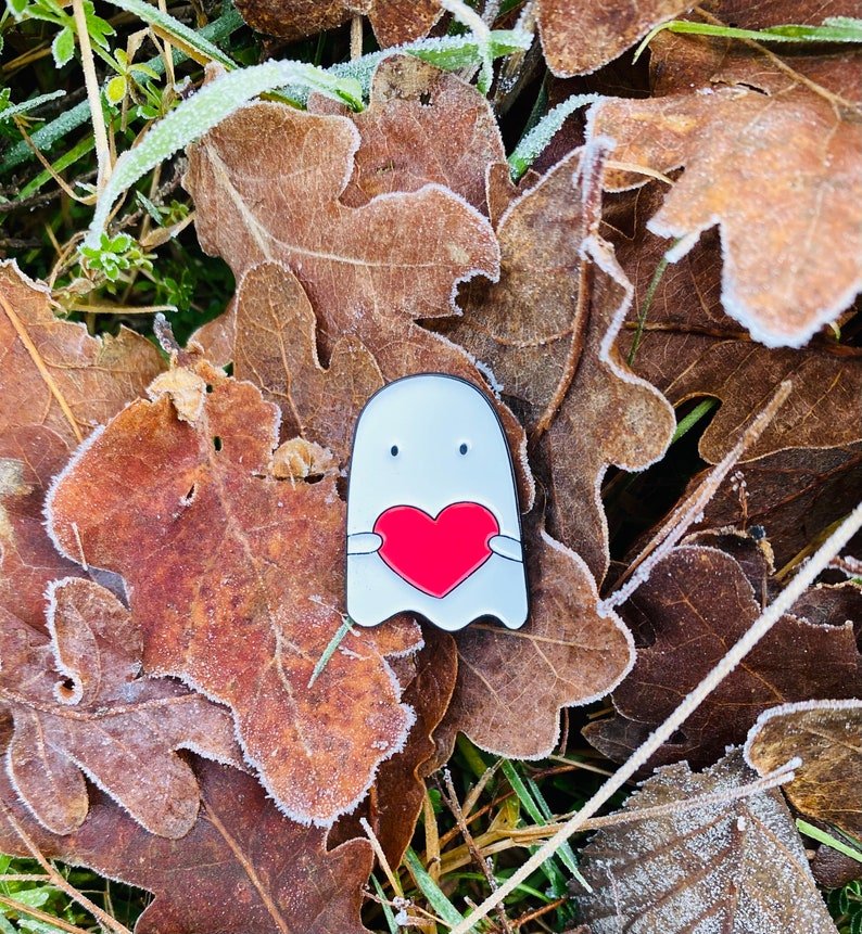 Ghost Hug Pin Badge Ghost Ghost Hug Love You Miss You Pin - Etsy