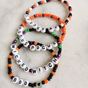 Halloween, Truco o trato, Pulsera de cuentas, Pulsera con nombre, Regalo personalizado, Otoño, Moda otoñal