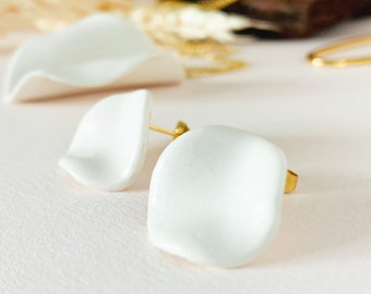Statement stud petal earrings of white porcelain and gold, Architectural earrings handmade, Asymmetric ceramic earring for minimalist woman