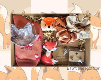 Fox Letterbox Gift box Set - foxy Pamper Hamper for Her with Themed Goodies - Perfect Birthday present & Care Package