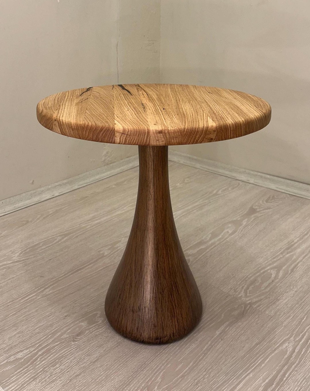 Custom Solid Oak Wood Round Side Table Small Art Table With Interior ...