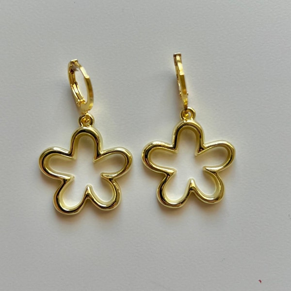 Gold flower earrings | gold flower charm hoops | flower earrings | nature earrings | cottage core earrings | floral earrings