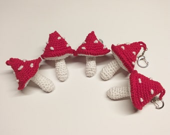 Fly agaric keychain