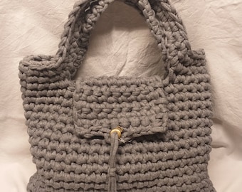 Self-crocheted handbag