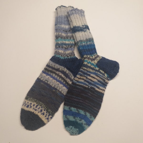 Selbstgestrickte Socken Größe 38 / 39