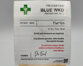 Prescrizione personalizzata blu WKD Wicked, alcol, liquore, bottiglia Etichette personalizzate in polietilene bianco, compleanno, bevanda per feste, bevanda divertente, regalo