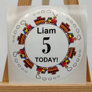 Treinen Verjaardag Labels Stickers, Wit Premium Satijn Gloss Poly, Viering, Bedankt, Gepersonaliseerd, Aangepaste Labels Kinderen, Feest
