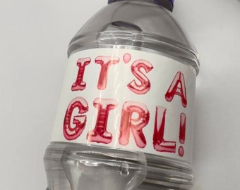 Es una niña, baby shower, etiquetas de envolturas de botellas de agua, pegatinas blancas, pegatinas de agua, etiquetas de botellas de fiesta, favores de ducha, celebrar, recién nacido